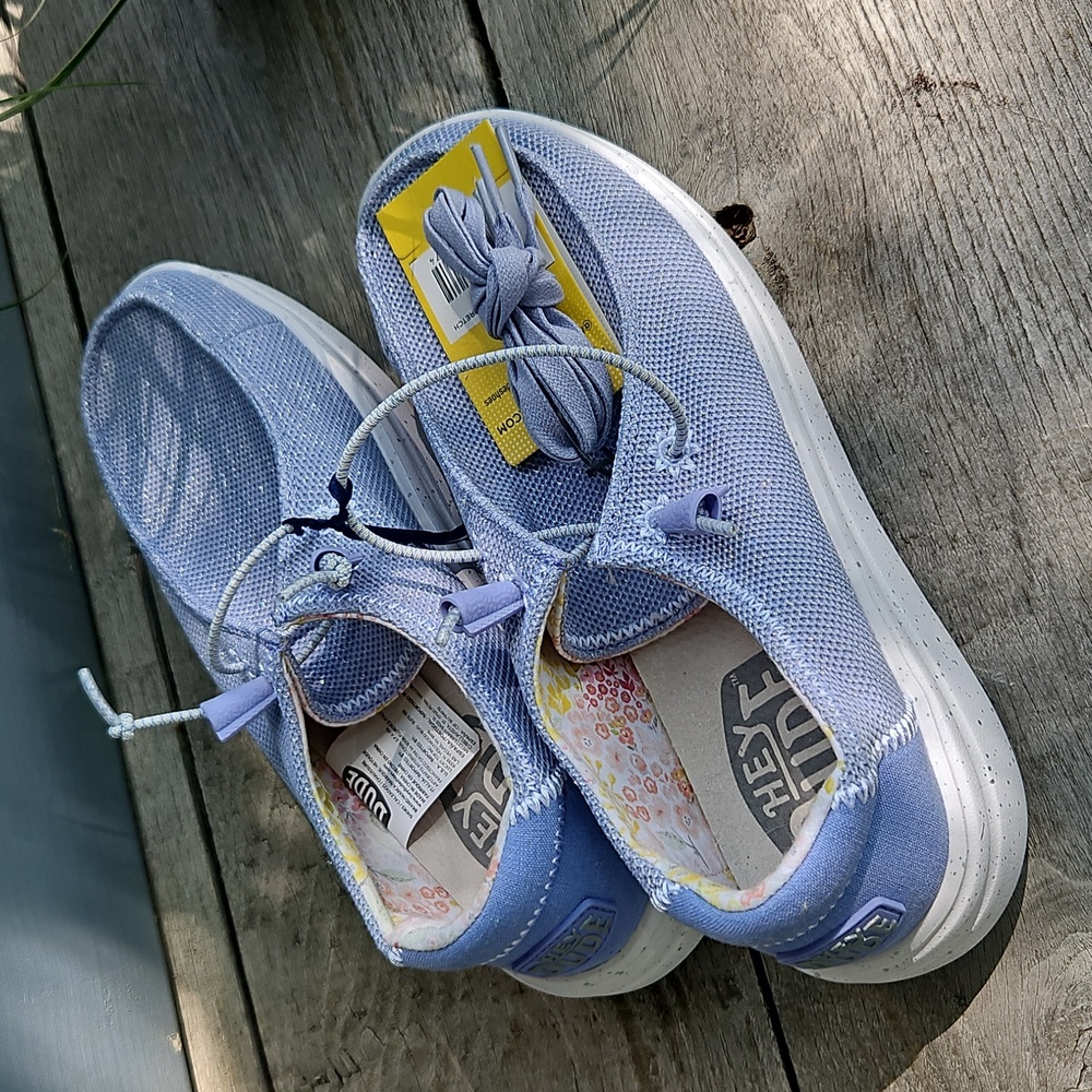 Firm! HeyDude! Slip On Shoes, NWT! Extra Shoe Laces Included, No Box - Picture 4 of 8